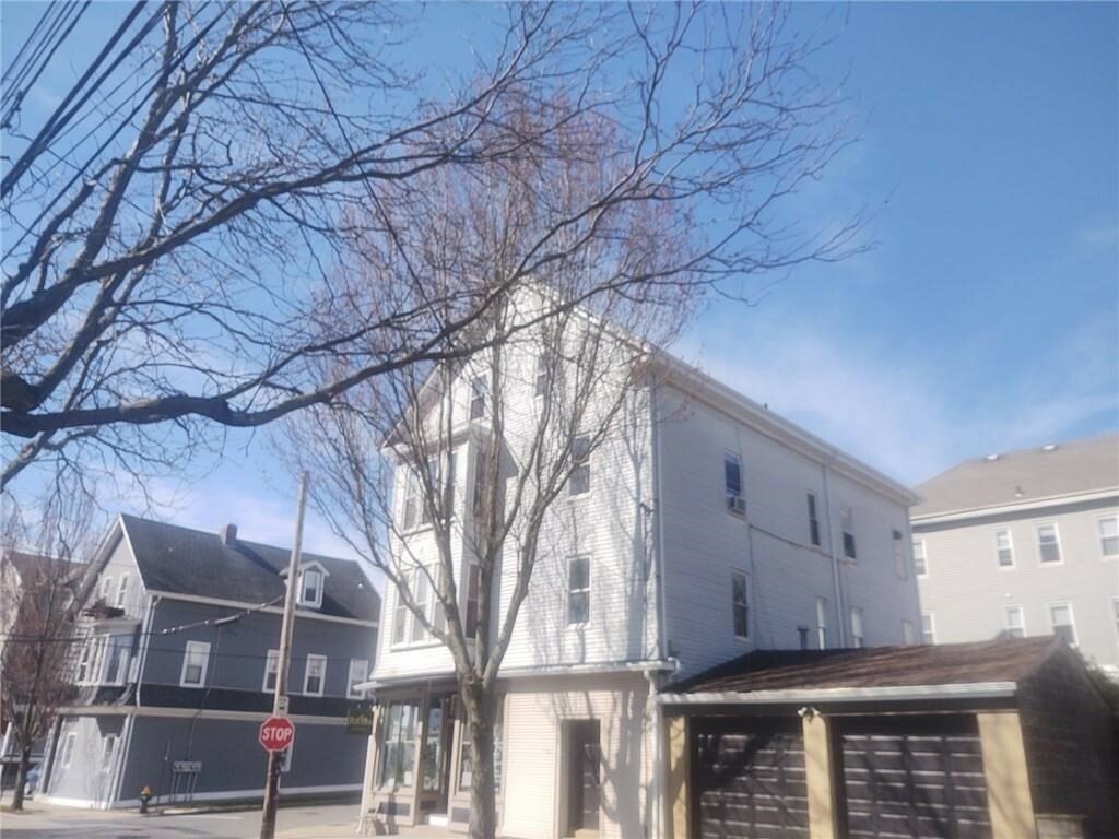 Property Photo:  198 Ives 4  RI 02906 