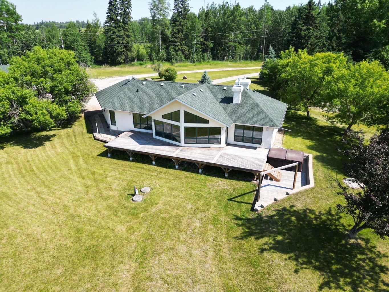 Photo de la propriété: 6701 15 Avenue AB T7E 1S3