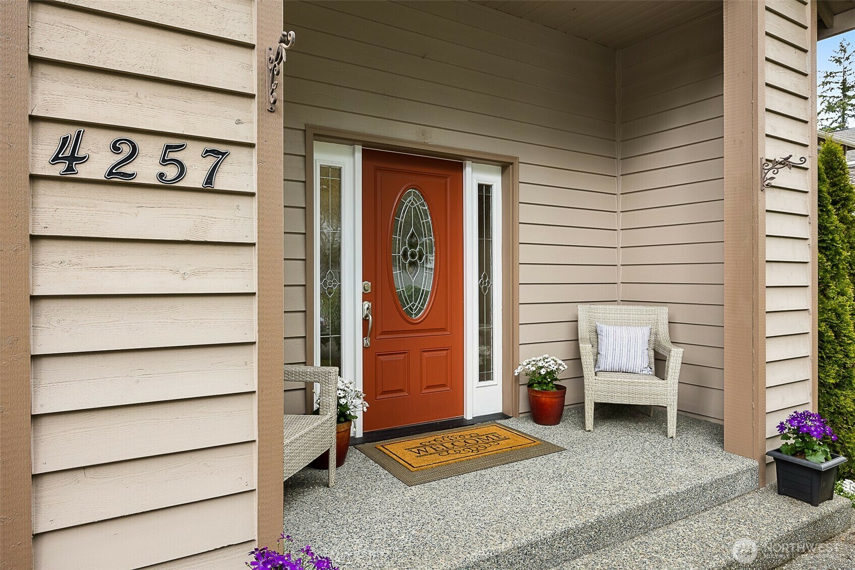 Property Photo: 4257 258th Avenue SE WA 98029