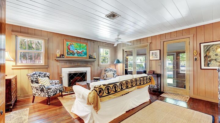 Property Photo: 42 Palm Square FL 33483