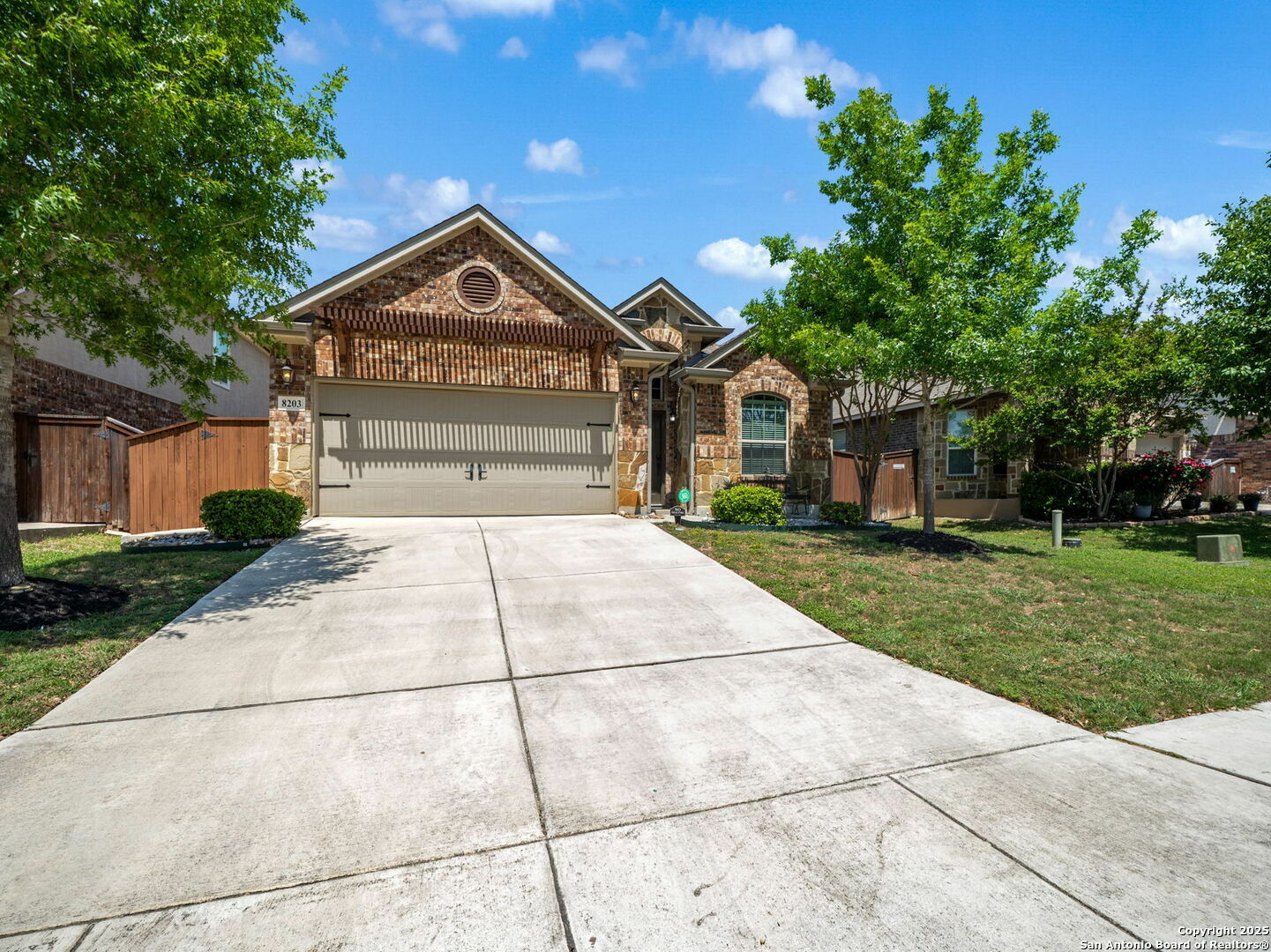 Property Photo: 8203 Gentry Creek TX 78254