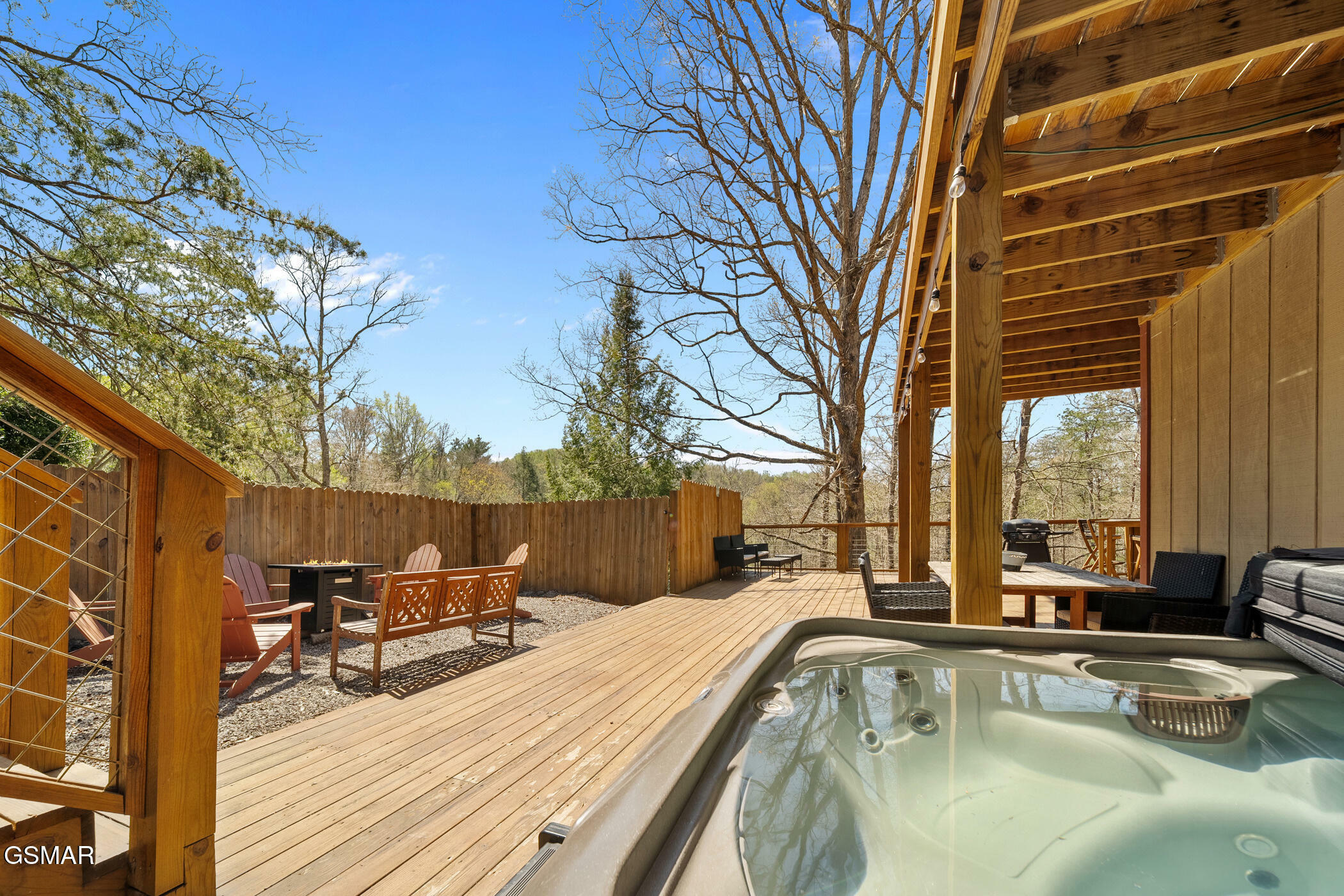 Property Photo:  1634 Spruce Dr  TN 37876 