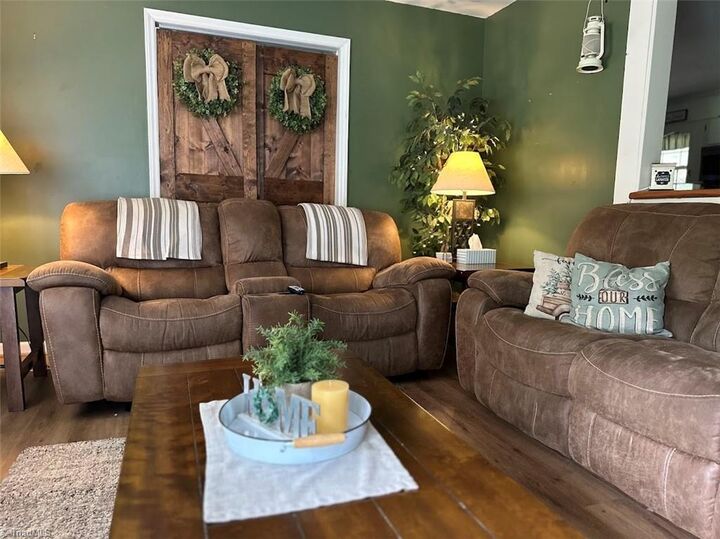 Property Photo:  5121 Beulah Lane  NC 27284 