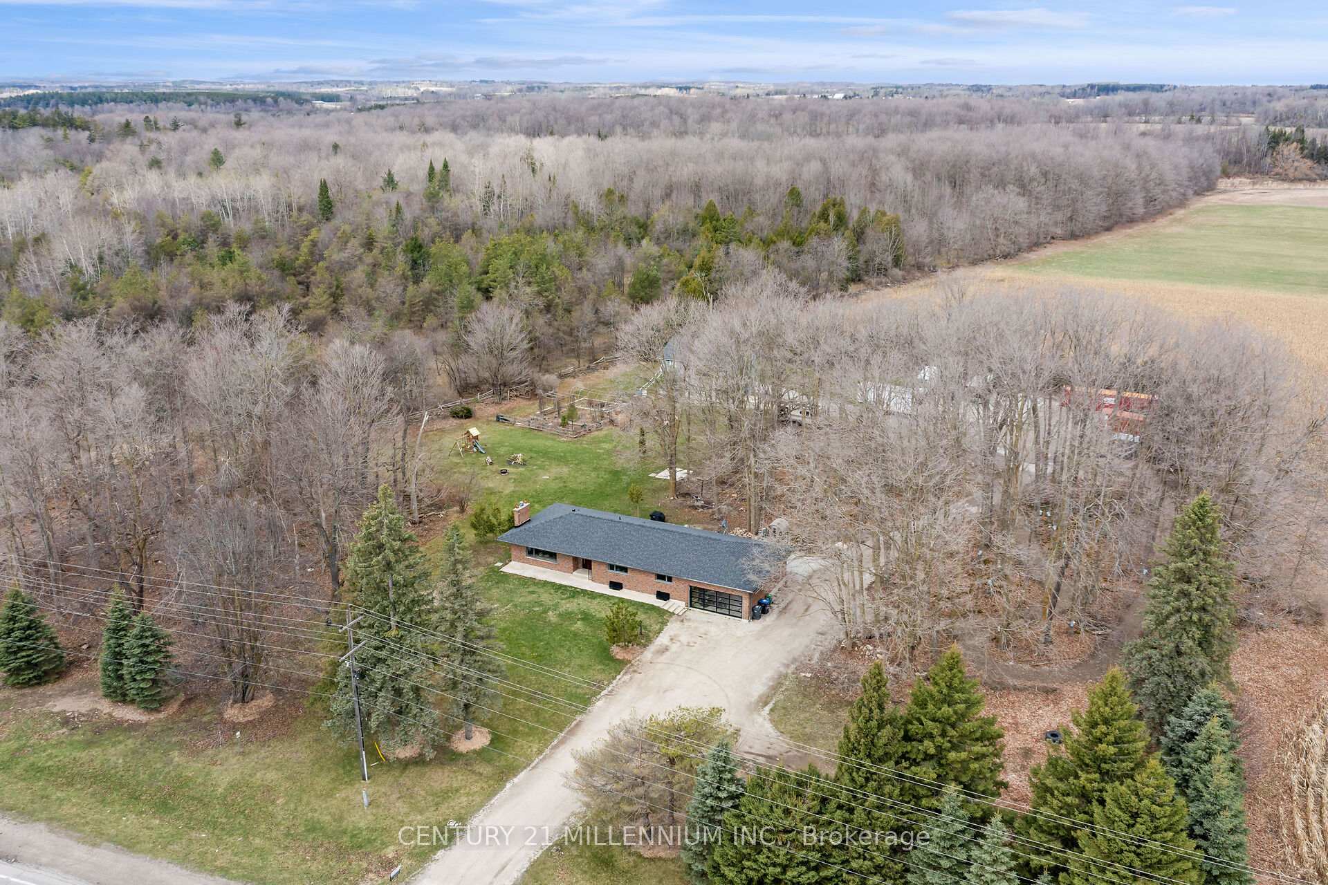 Property Photo: 774 Charleston Side Road ON L7K 0R2