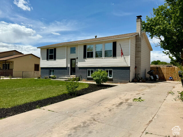 Property Photo: 130 S 500 W UT 84066