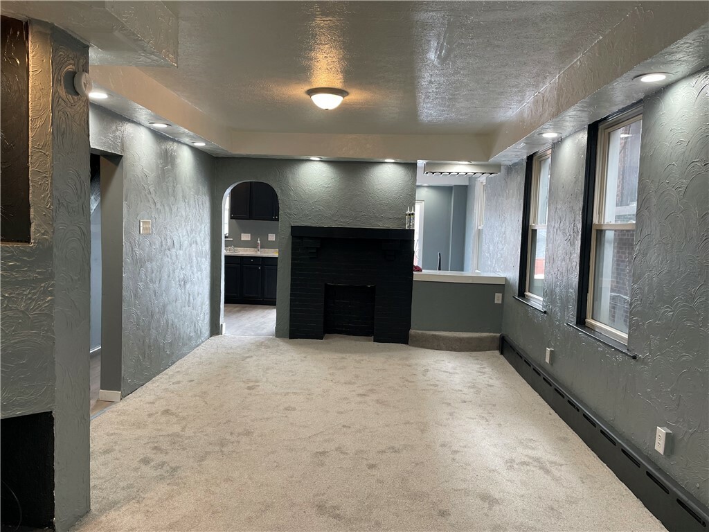 Property Photo: 117 S 5th St PA 15110