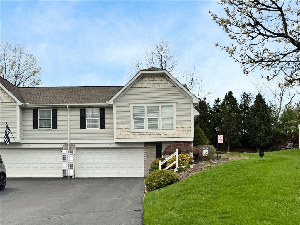 156 Sedeca Drive  Canonsburg PA 15317 photo