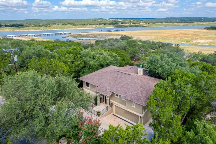 6400 Lakeshore Drive  Lago Vista TX 78645 photo