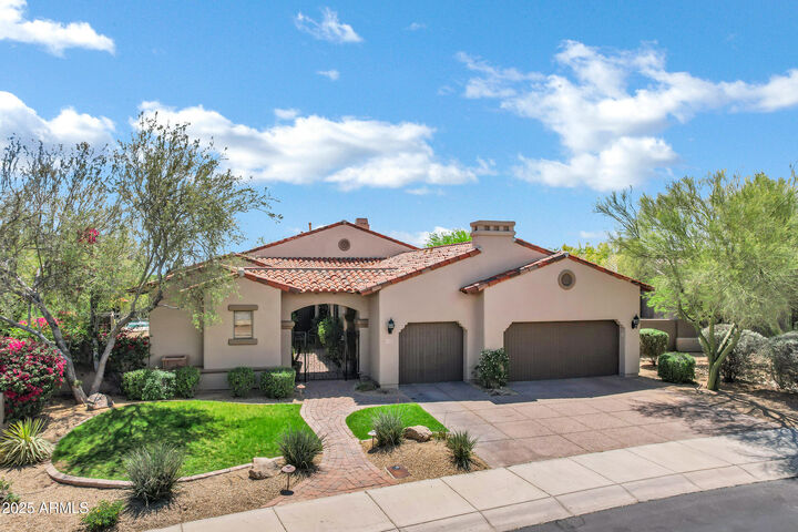 Property Photo:  8117 E Wingspan Way  AZ 85255 