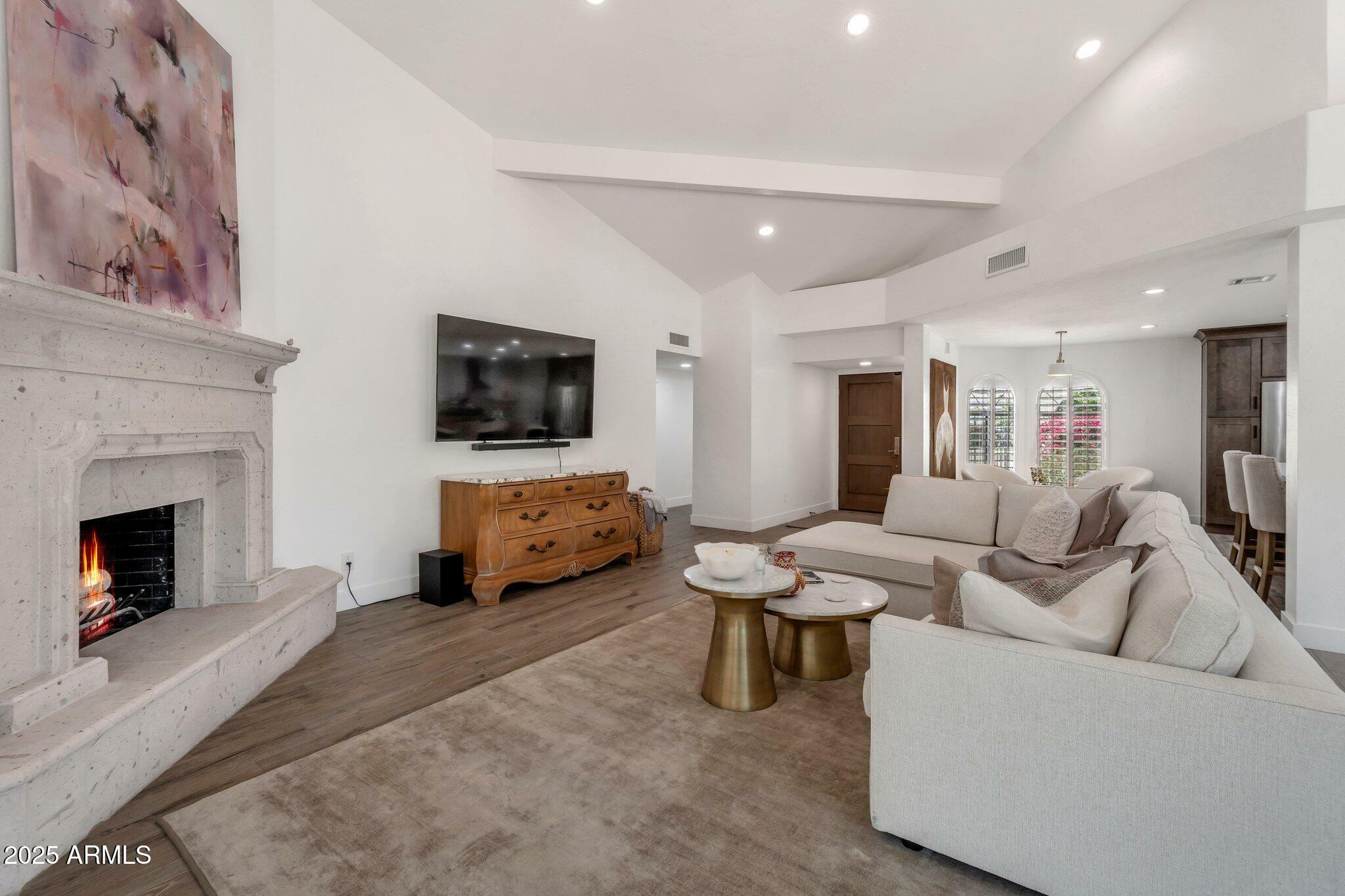 Property Photo: 8719 E San Marino Drive AZ 85258