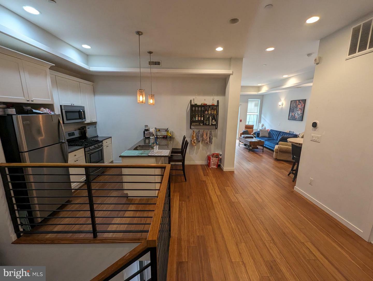1311 N 6th Street 13 1R  Philadelphia PA 19122 photo