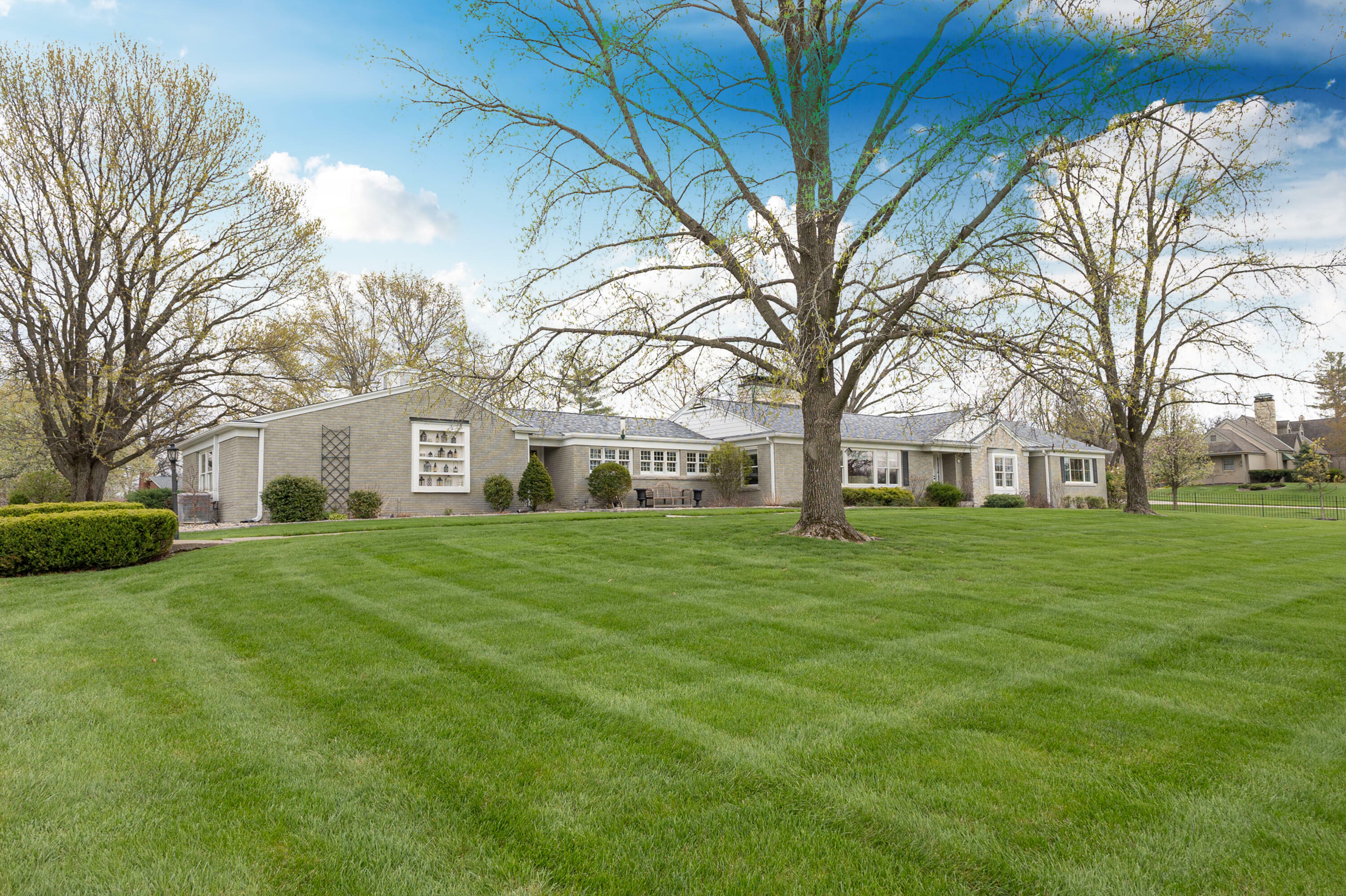 30 Holman Rd  Moberly MO 65270 photo