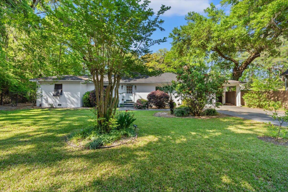 Property Photo: 2988 Bolton Road SC 29414