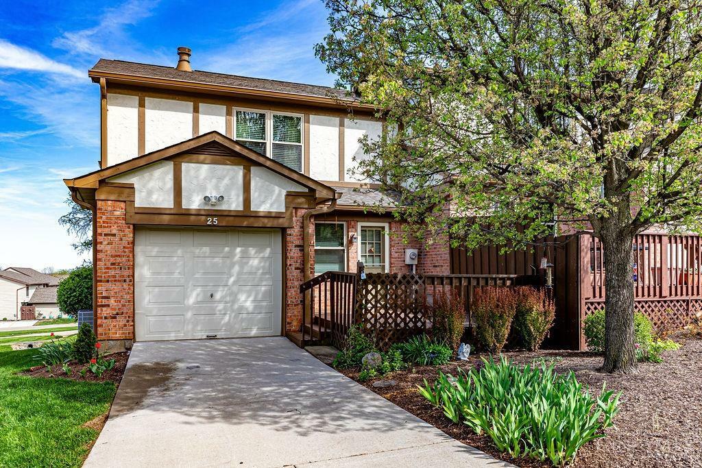 Property Photo: 25 Fairgreen Circle OH 45014