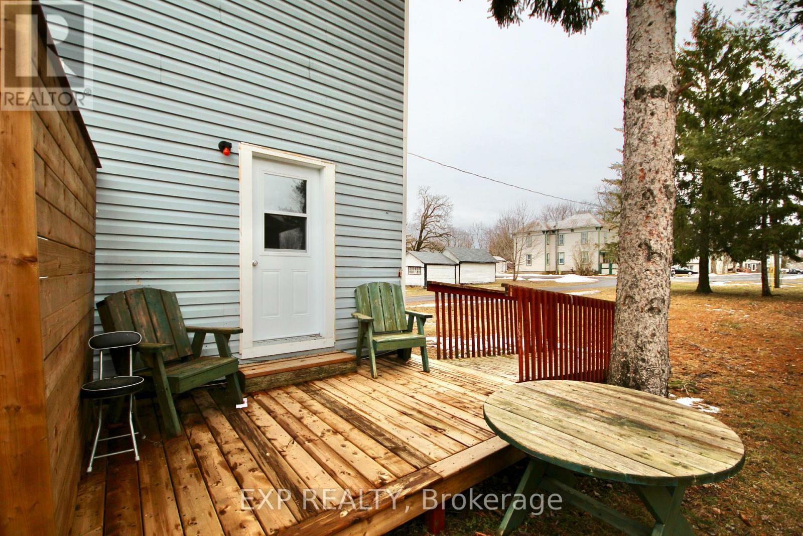 Property Photo: 3 Bergin Street East B ON K0C 1K0