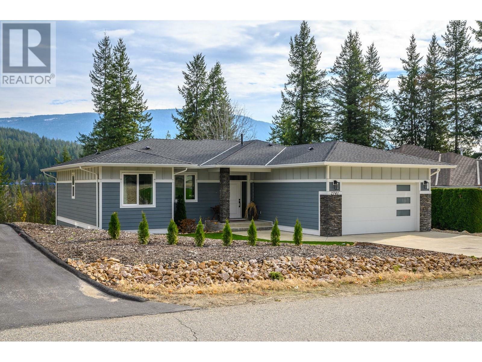 Property Photo:  2741 Golf Course Drive  BC V0E 1H2 