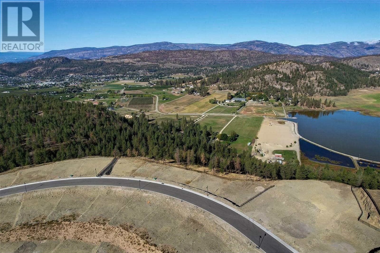 Photo de la propriété:  606 Kingswood Terrace  BC V1V 0J2 