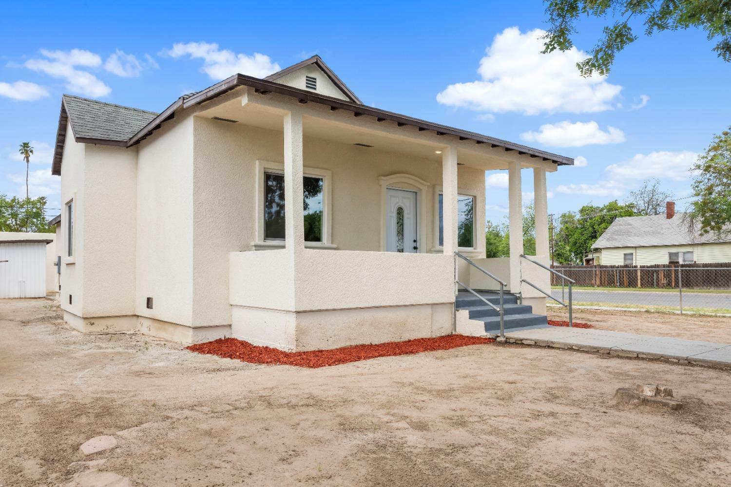Property Photo: 3659 Mono Street CA 93702