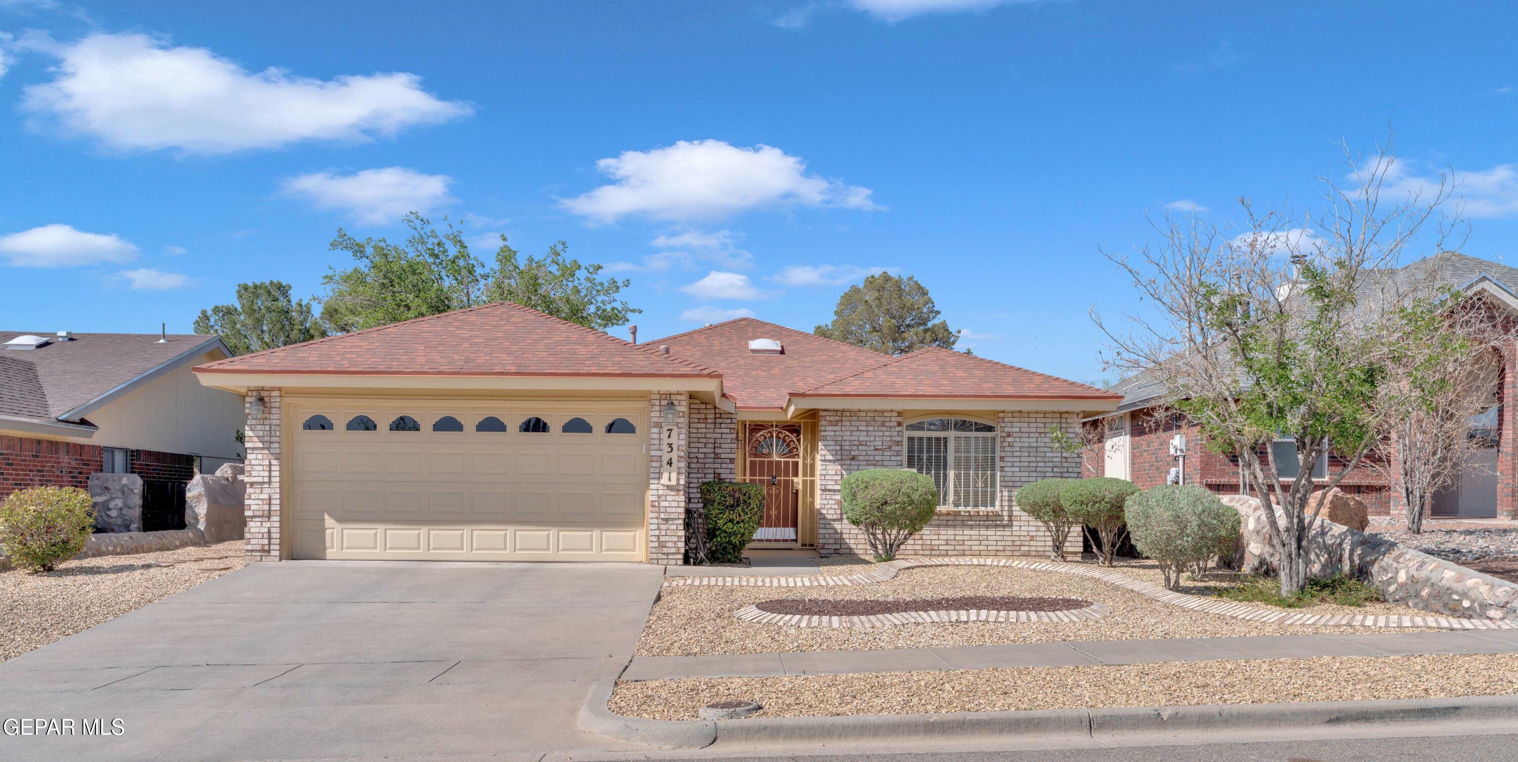 7341 Desierto Rojo Court  El Paso TX 79912 photo