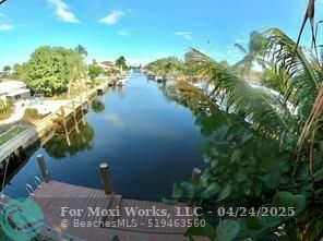 Property Photo: 1460 SE 22nd Ave FL 33062
