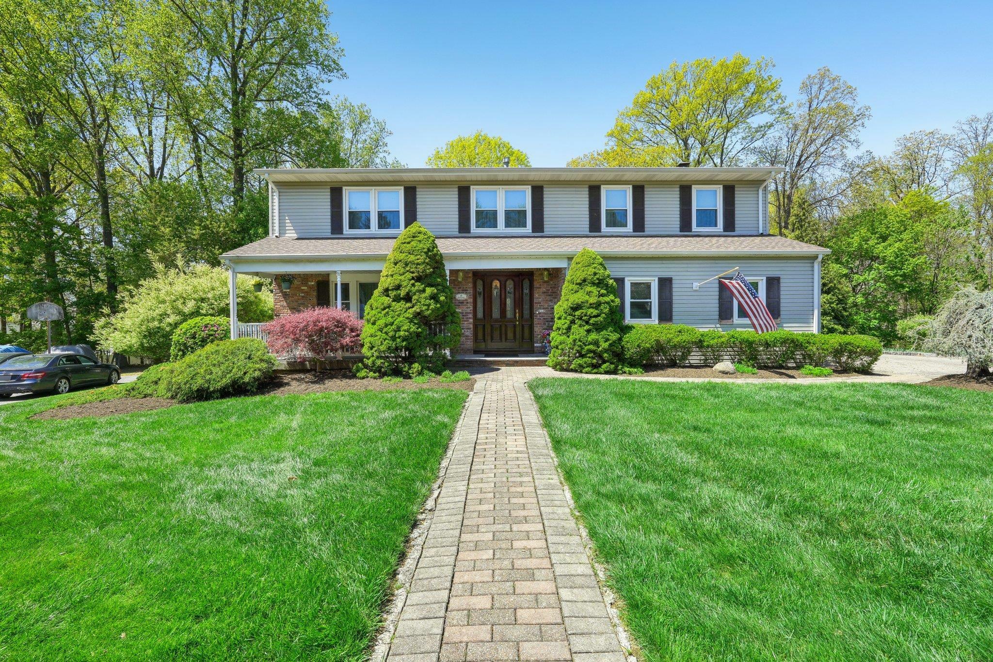 Property Photo:  49 Minuteman Circle  NY 10962 