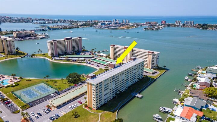 Property Photo: 4725 Cove Circle 810 FL 33708
