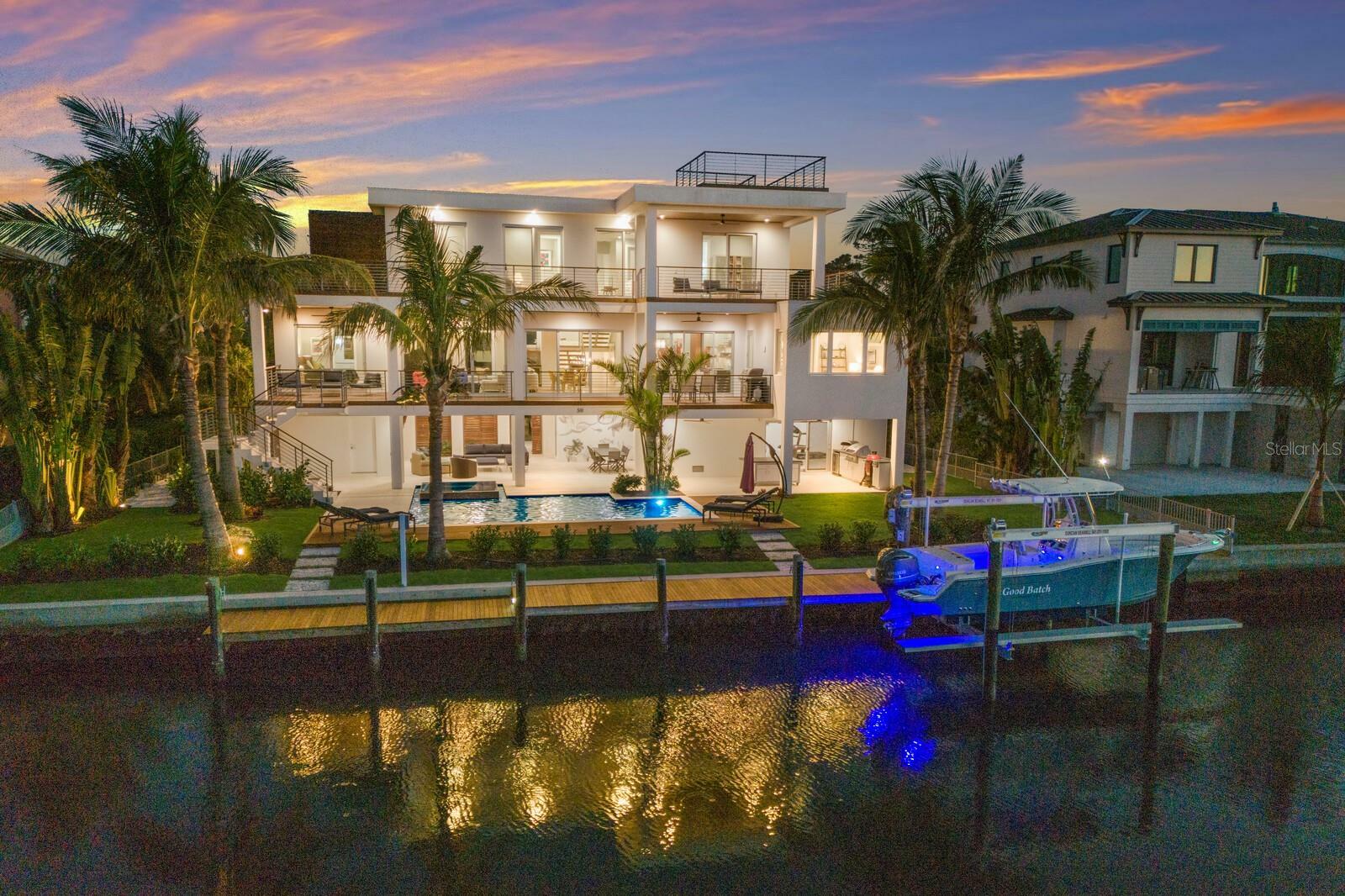 581 Kingfisher Lane  Longboat Key FL 34228 photo