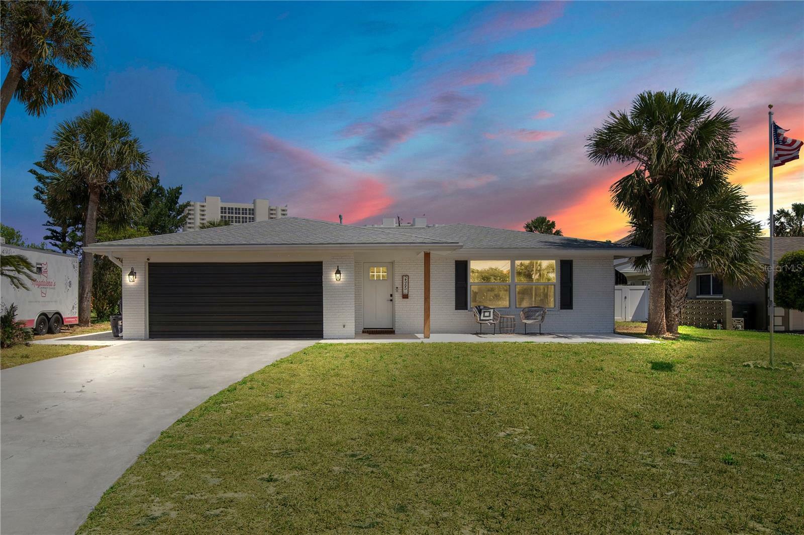 2565 S Peninsula Drive  Daytona Beach FL 32118 photo