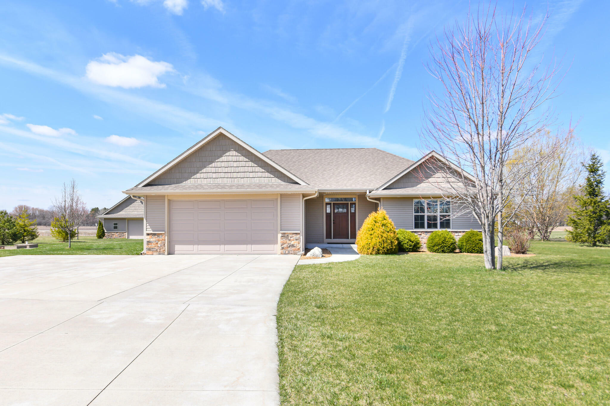 2857 43rd St  Raymond WI 53126 photo