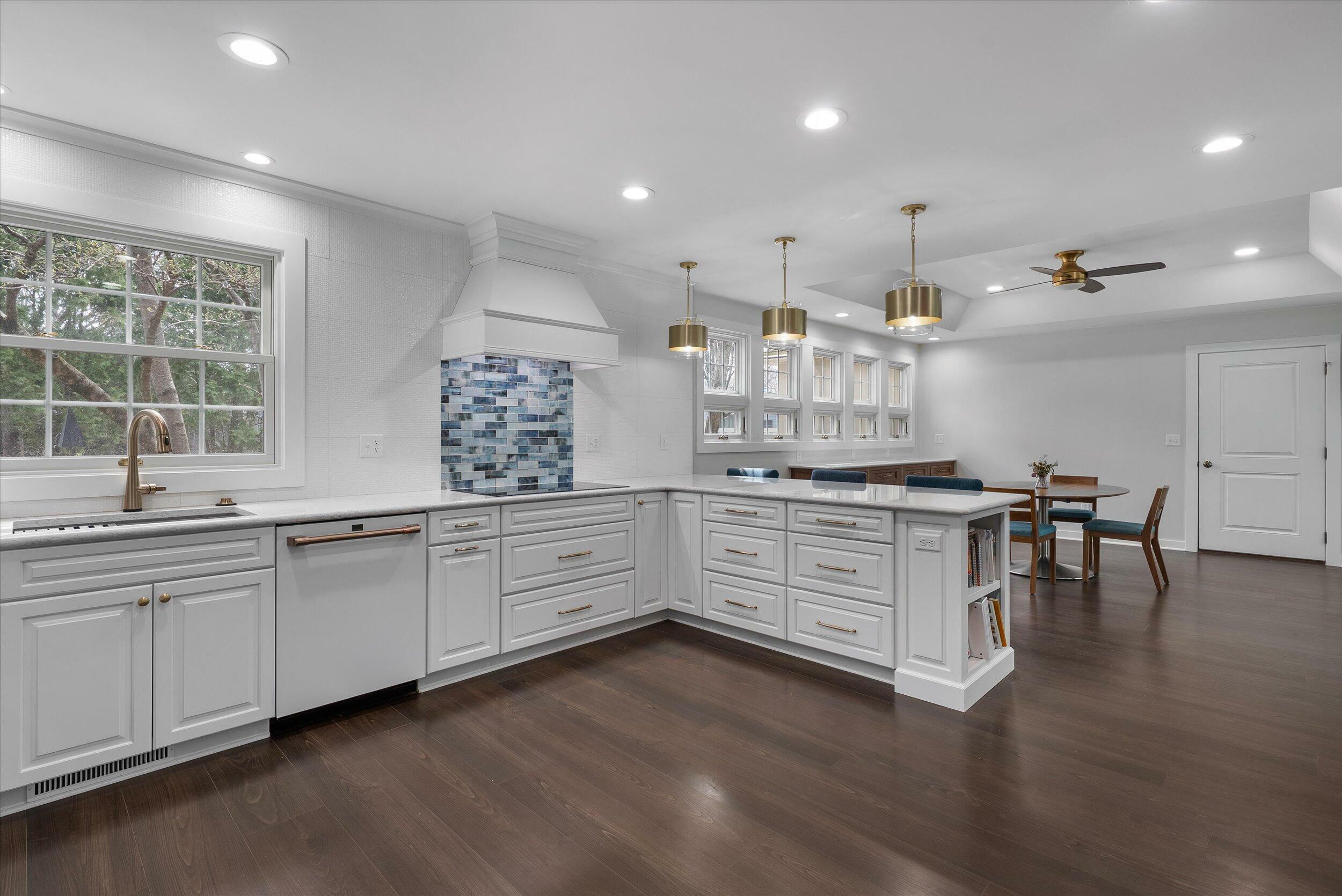 Property Photo: 1428 Carrington St WI 53545