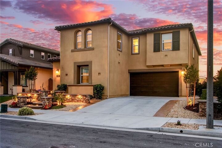 Property Photo: 38207 Old Creek Court CA 92563