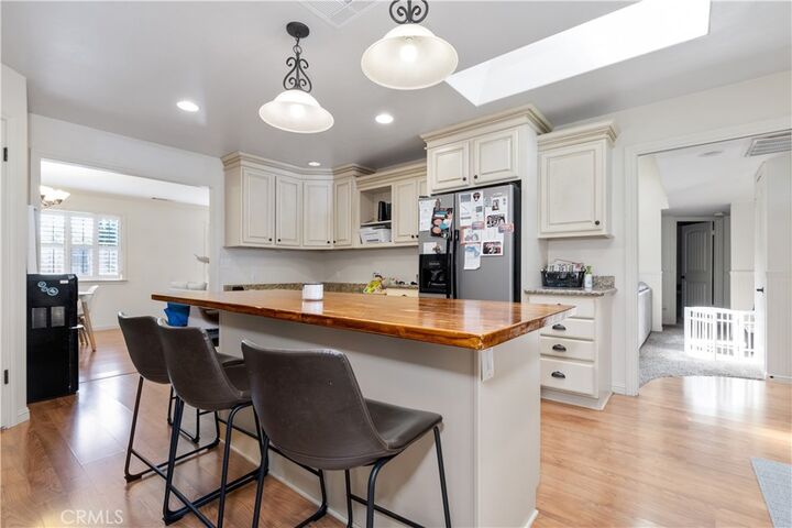 Property Photo:  3365 Oak Knoll Drive  CA 93446 