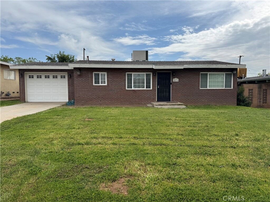 Property Photo: 35131 Elm Lane CA 92399