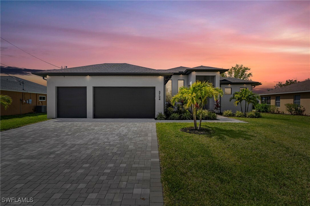 Property Photo: 3724 SW 3rd Street FL 33991