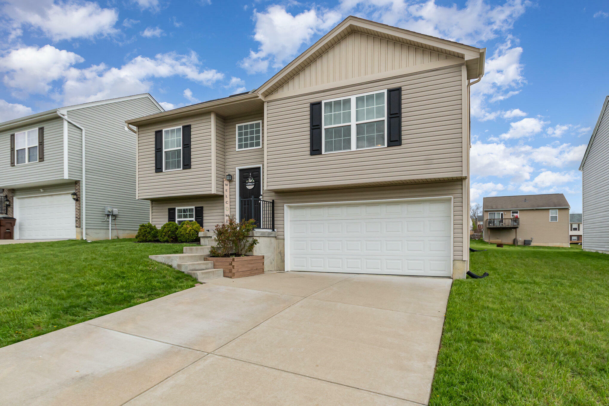 Property Photo: 943 Shadowridge Drive KY 41018