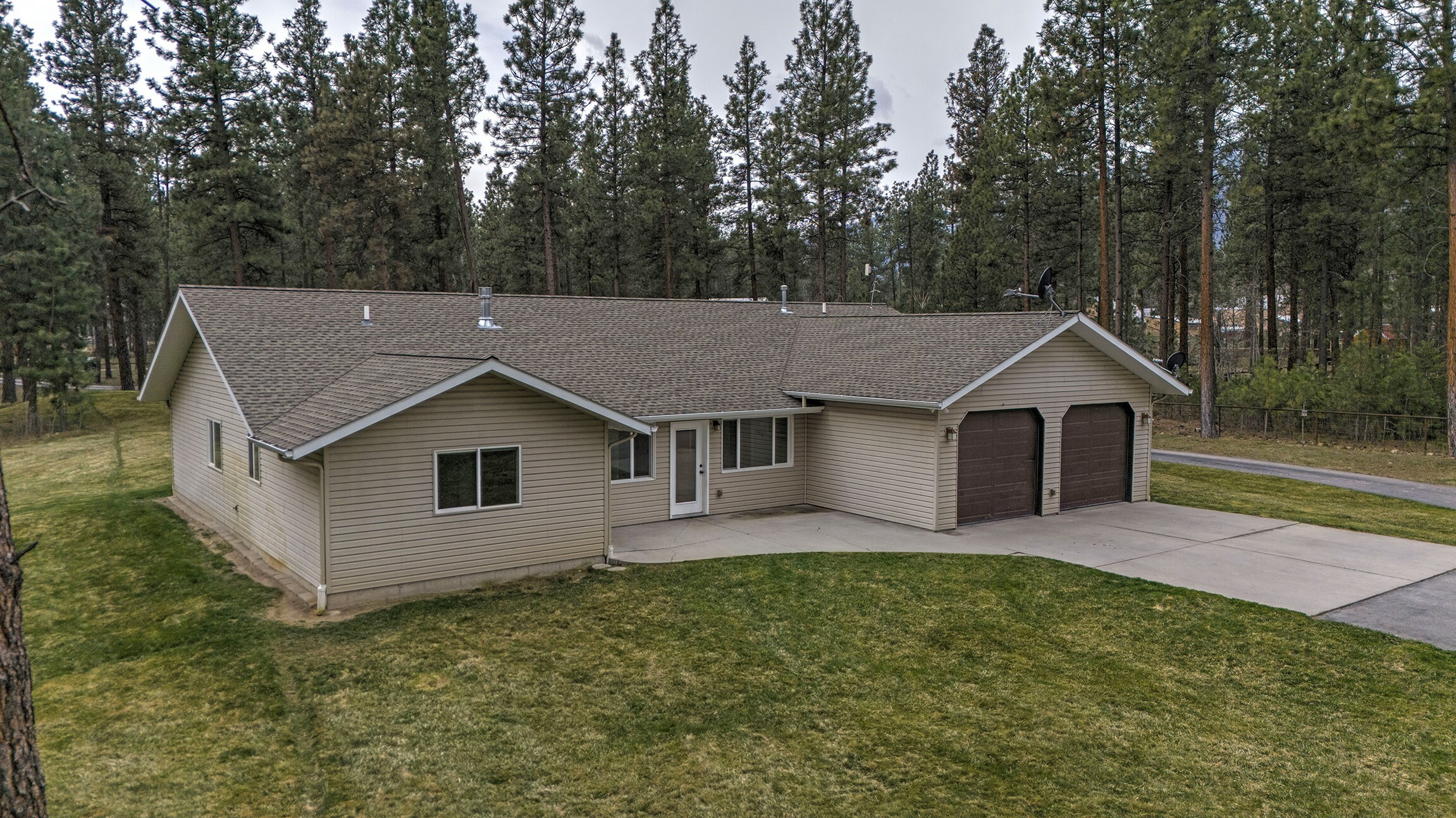 4060 Larkspur Lane  Stevensville MT 59870 photo