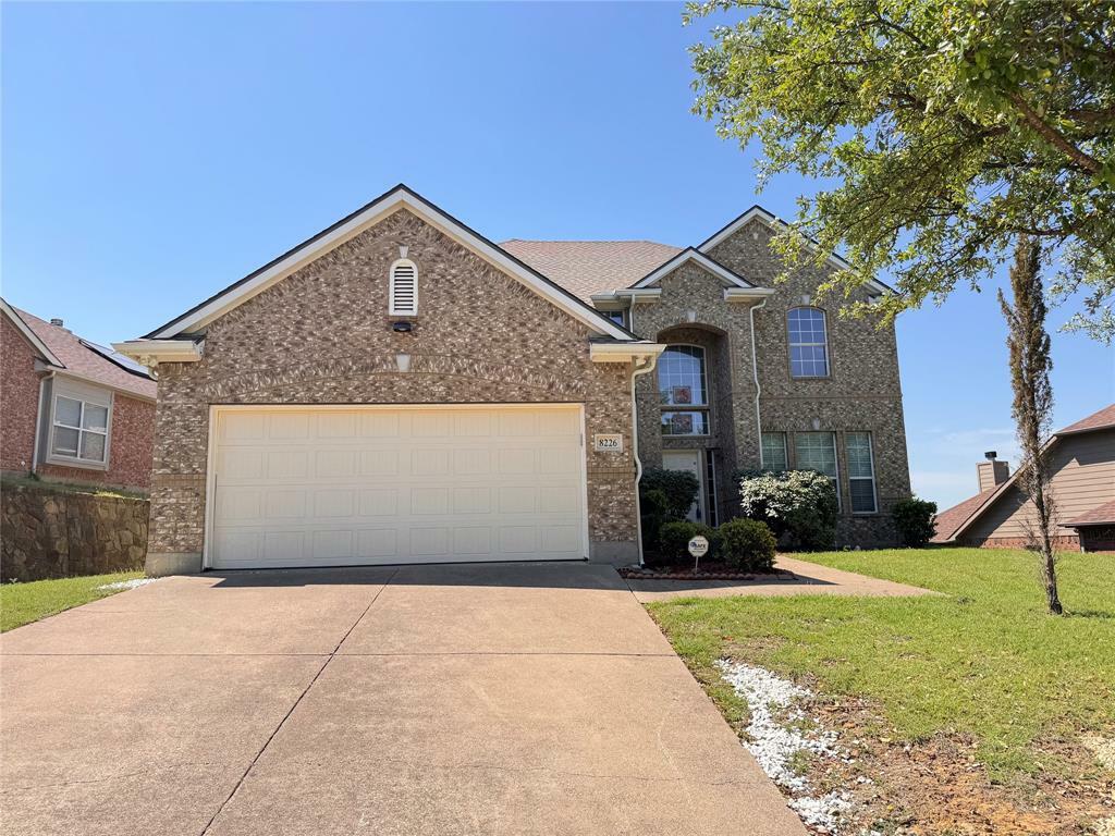 8226 Fox Creek Trail  Dallas TX 75249 photo