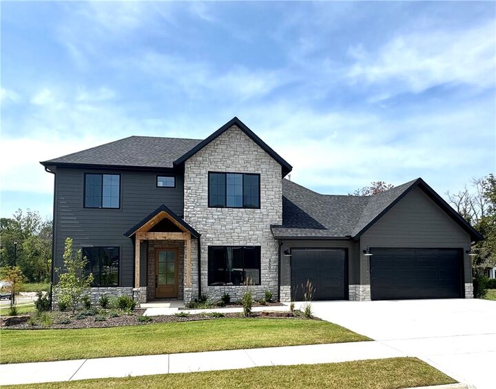 Property Photo:  3601 Beaverhead Way  AR 72712 