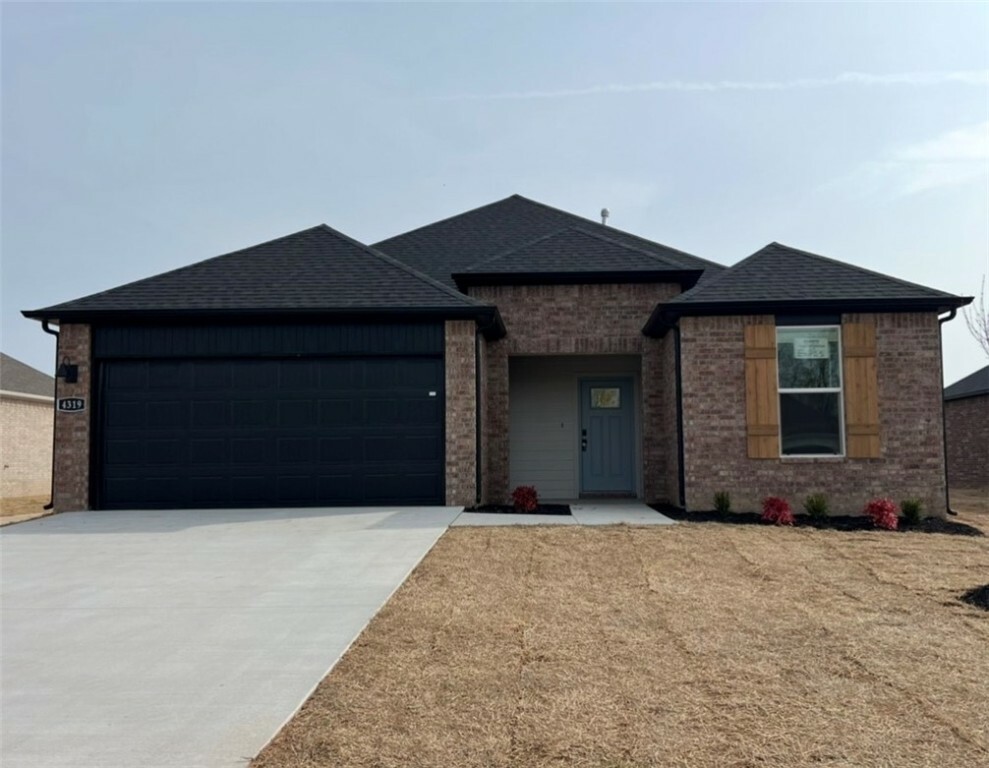 Property Photo: 4319 Florentina Avenue AR 72764