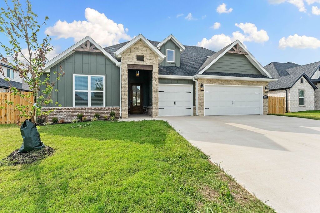 Property Photo: 2209 Bergman Road AR 72751