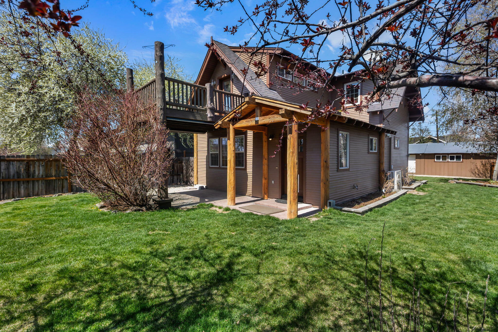 Property Photo: 106 NW Colorado Avenue OR 97701