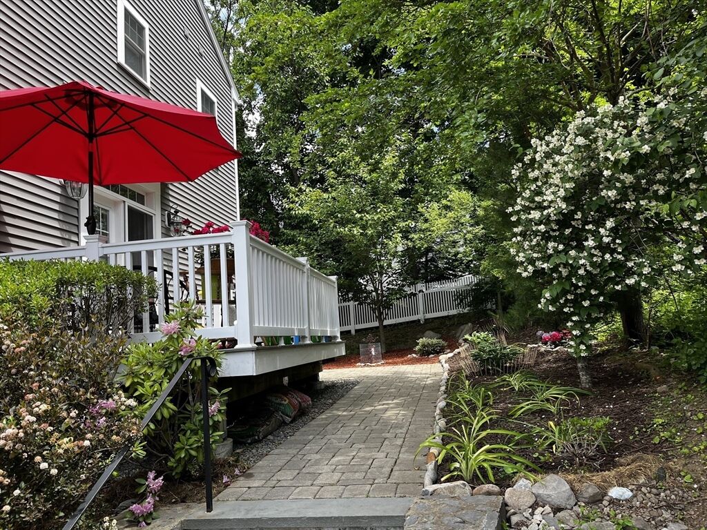 Property Photo: 884 Chestnut St 884 MA 02468