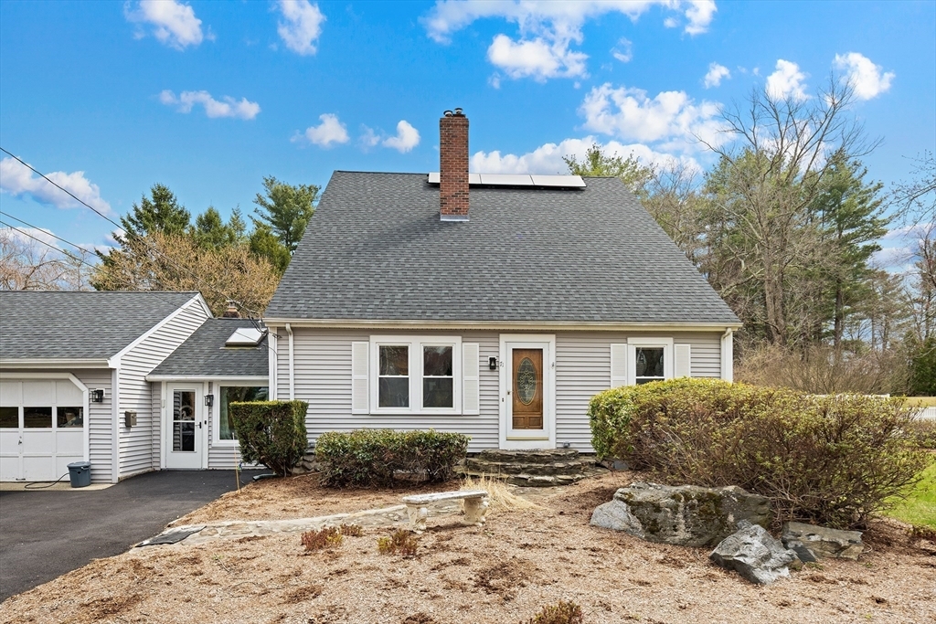 71 Summer St  Northborough MA 01532 photo