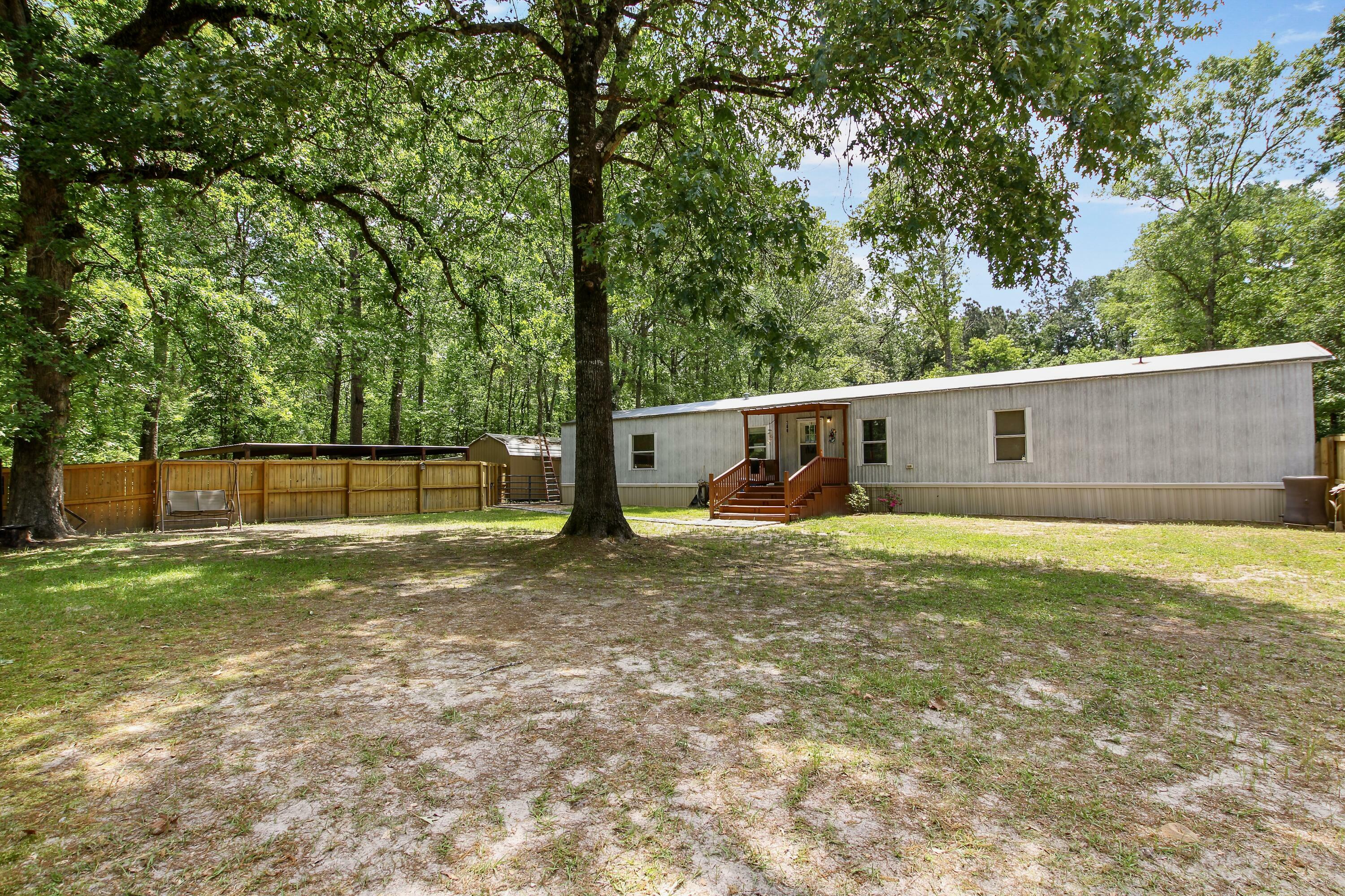 Property Photo: 349 Malcolm Smart Rd LA 71446
