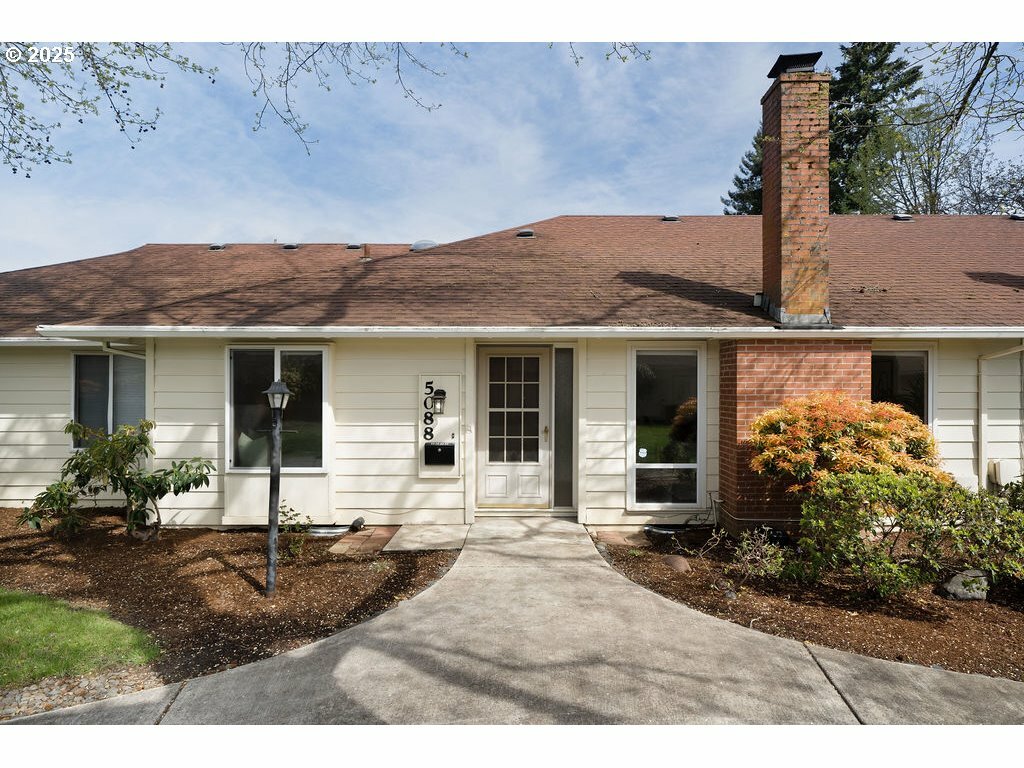 Property Photo: 5088 SW Rocklynn Pl OR 97005