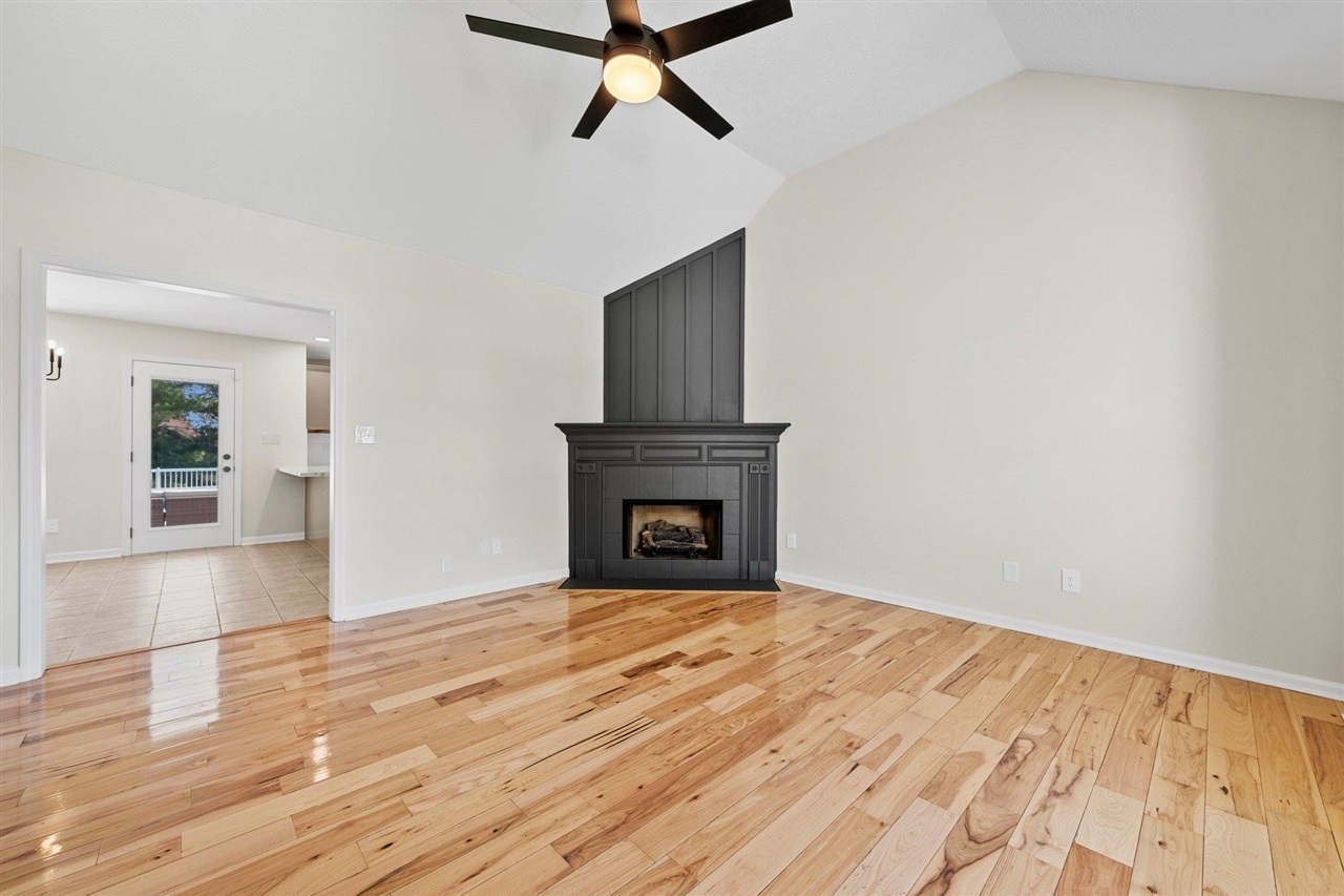 Property Photo: 162 Lost River Lane KY 42104