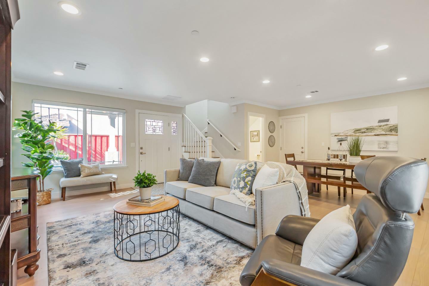 423 Douglas Place  San Jose CA 95126 photo