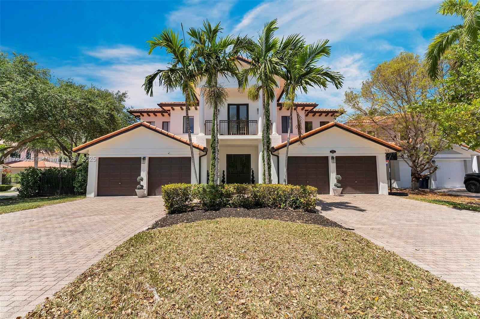 Property Photo: 19386 SW 78th Pl FL 33157