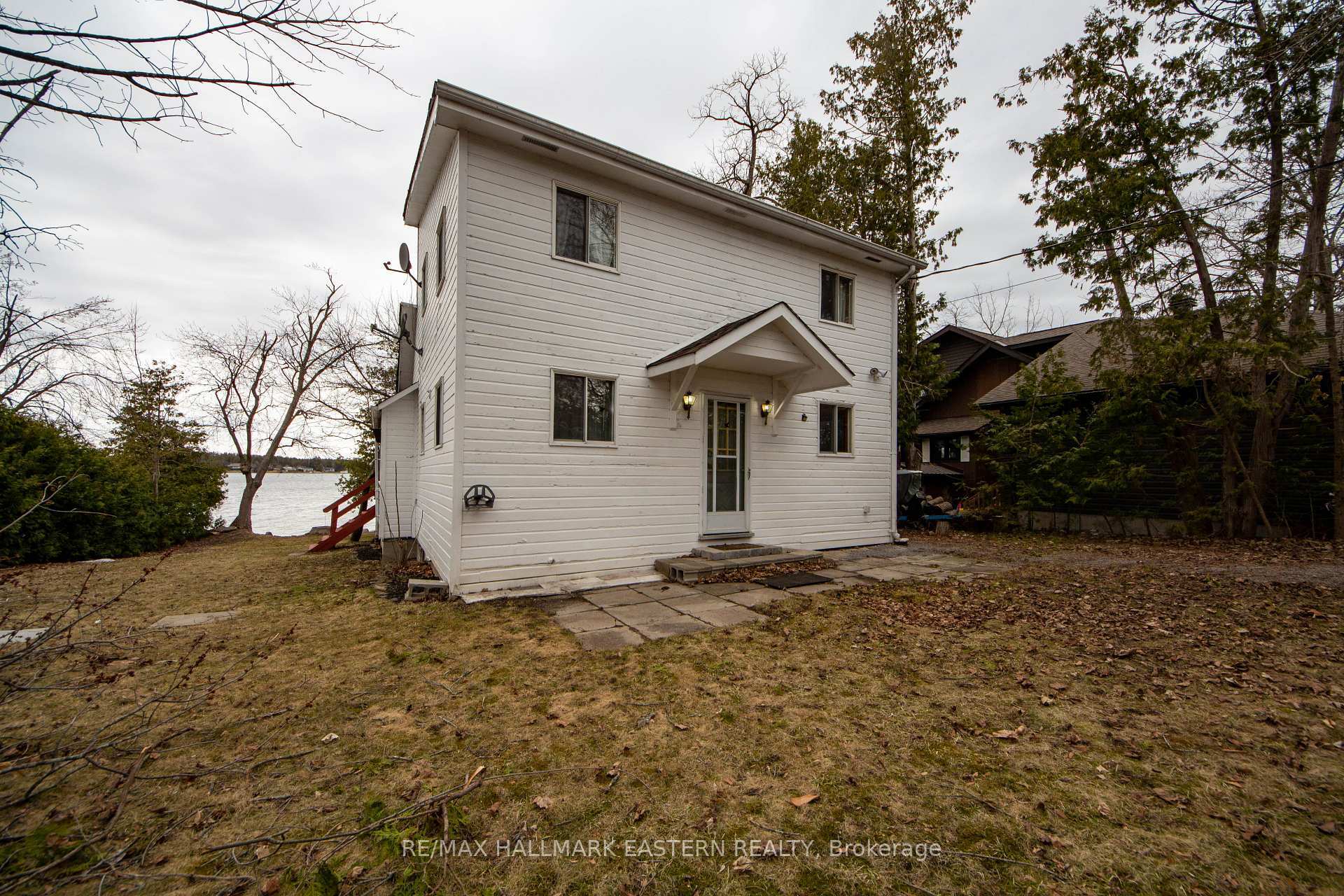 Property Photo: 1682 Poplar Point Road S ON K9J 6X5