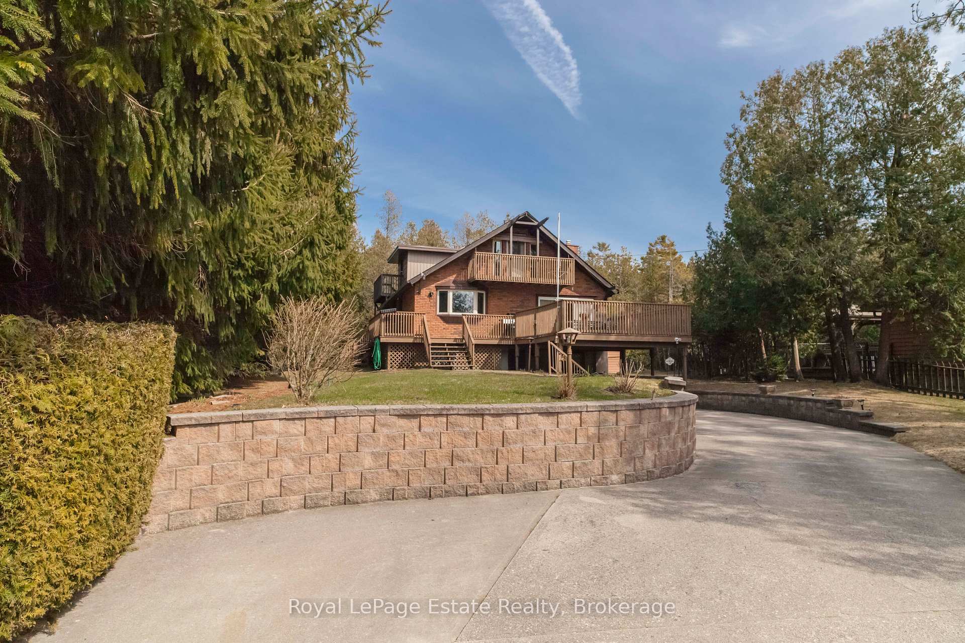 Property Photo: 325 Second Avenue N ON N0H 2G0